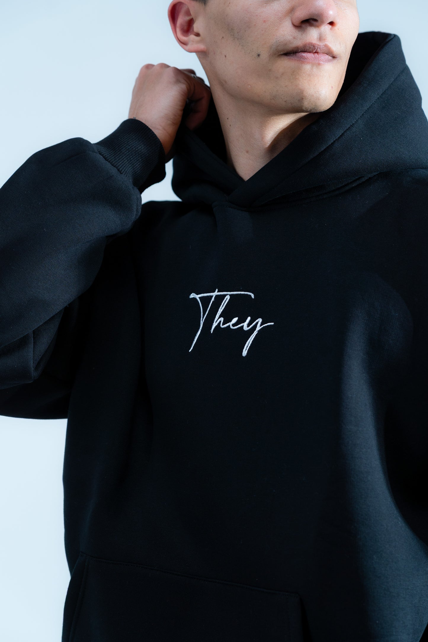 Black Oversized Hoodie – Unisex
