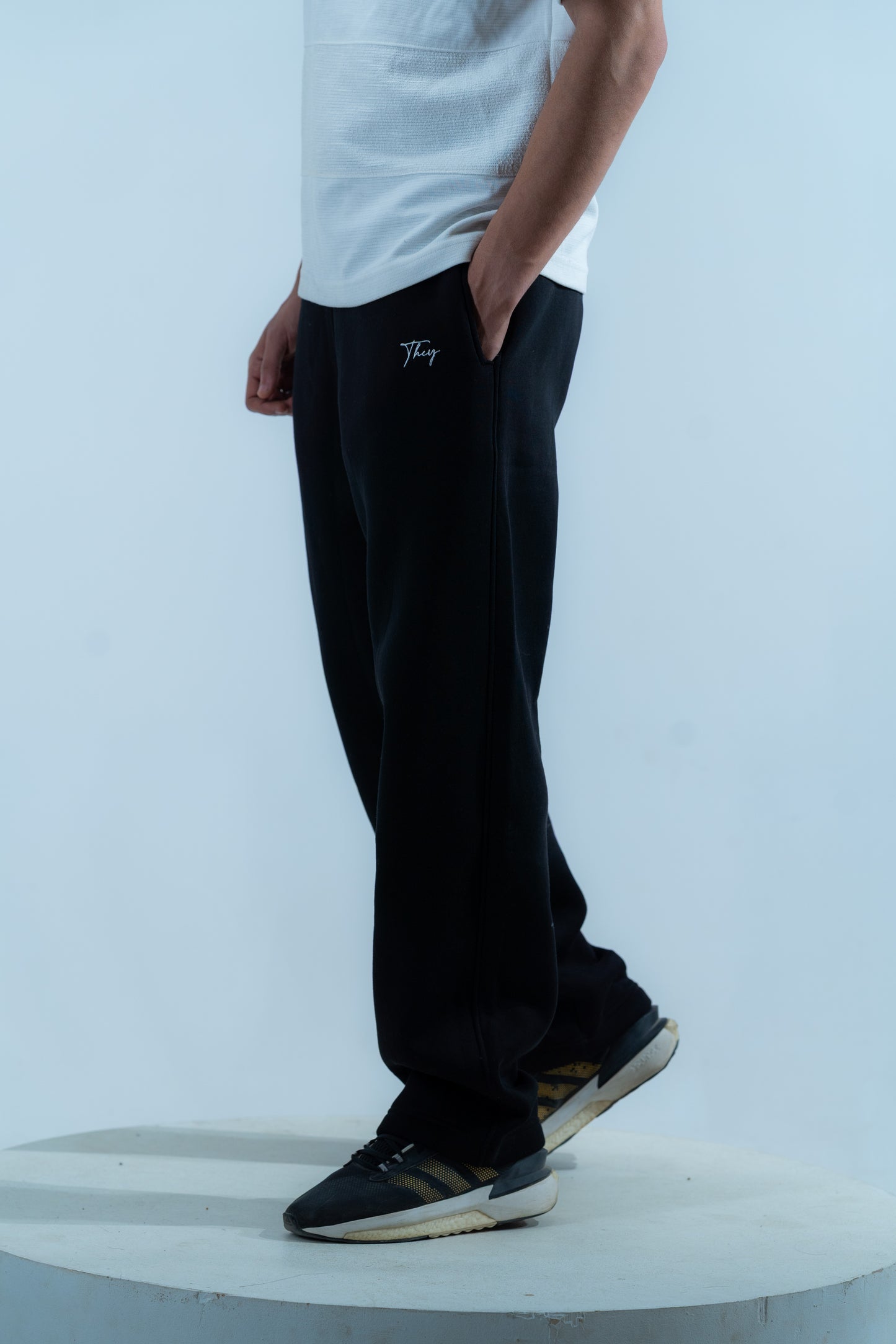Black Sweatpants – Unisex